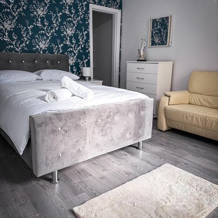 Apartamento Blue Moon Birmingam Exterior foto